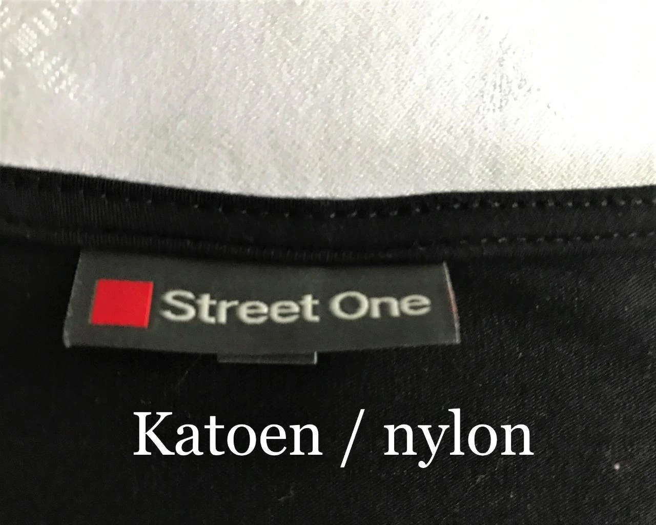 Street One 40/42 new type blouse without sleeves and pearls. – photo 5